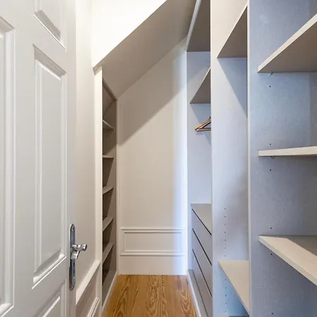 别墅 Alegria Rubi - Urban Oasis With Garden