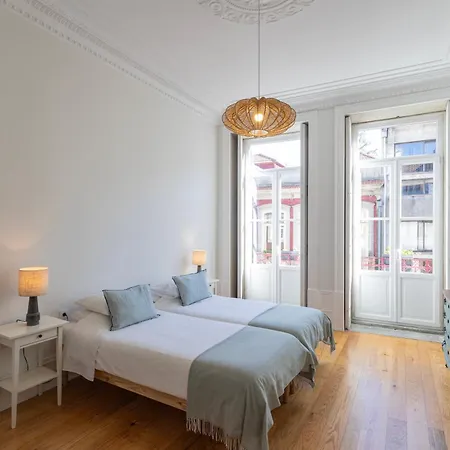 别墅 Alegria Rubi - Urban Oasis With Garden