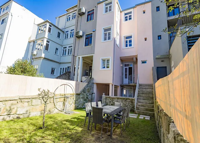Villa Alegria Rubi - Urban Oasis With Garden Oporto