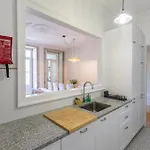 Vila Alegria Rubi - Urban Oasis With Garden