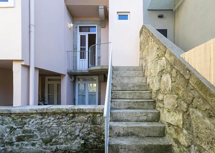 Alegria Rubi - Urban Oasis With Garden Porto