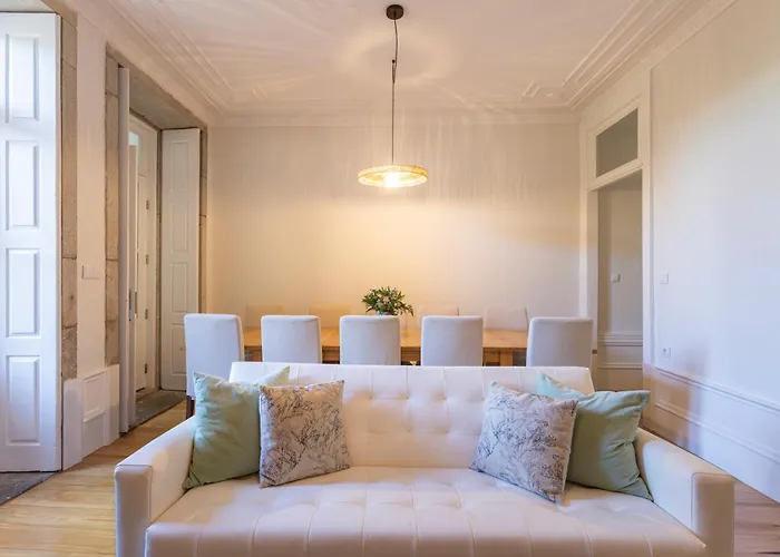 Alegria Rubi - Urban Oasis With Garden Porto