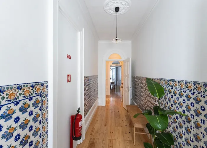 Alegria Rubi - Urban Oasis With Garden *