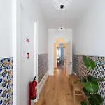 Alegria Rubi - Urban Oasis With Garden *